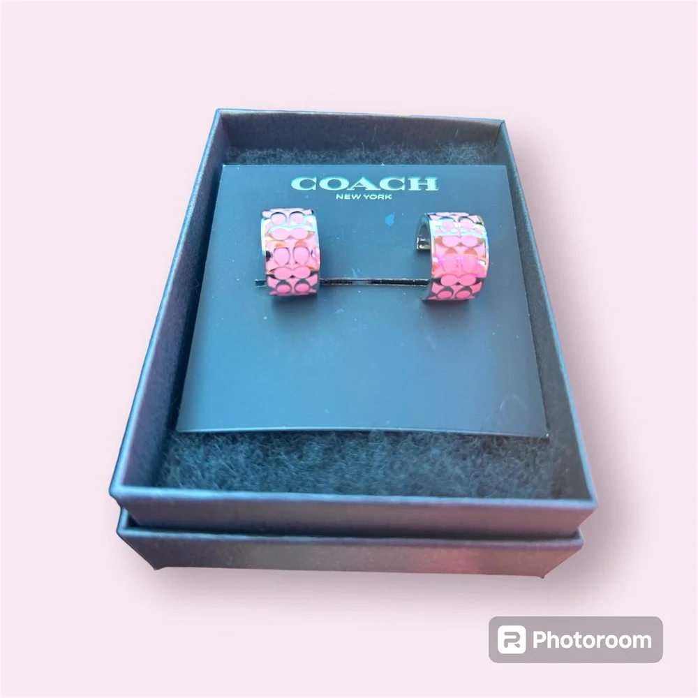 Coach Signature C Enamel Huggie Earrings Pink/Silver NWT - Picture 6 of 7